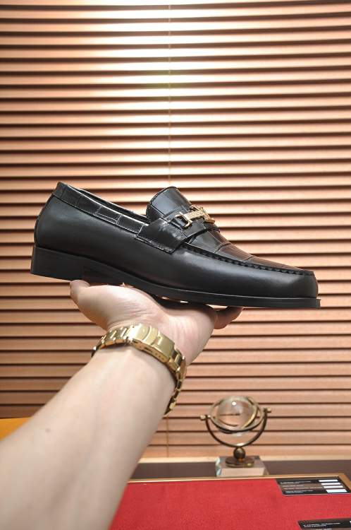 Picture of Louis Vuitton Shoes _SKULVsz38-45hnh121314006